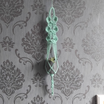 green,planthanger,macrame